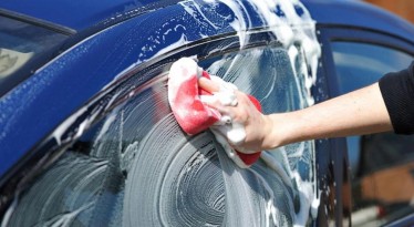 Hướng dẫn cách rửa xe ô tô đơn giản tại nhà