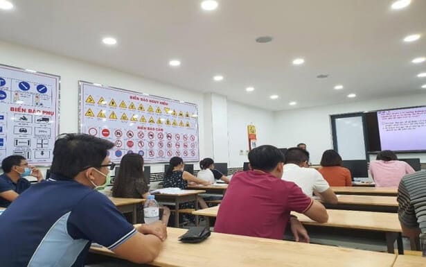 Chi phí học và thi nâng dấu C lên D