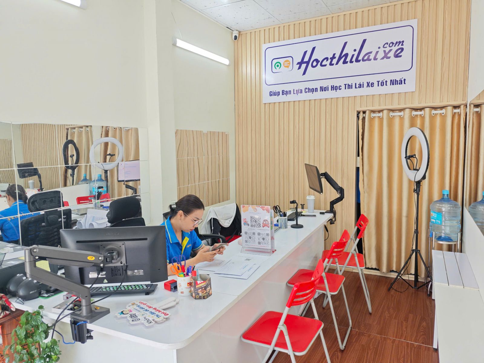 Trung tâm uy tín Hocthilaixe.com